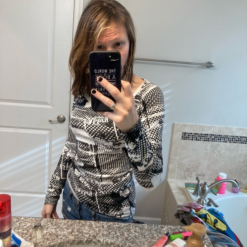 MEET THE POSHER!! ❤️🤍💙🖤❤️‍🔥🇺🇸 - Picture 16 of 16